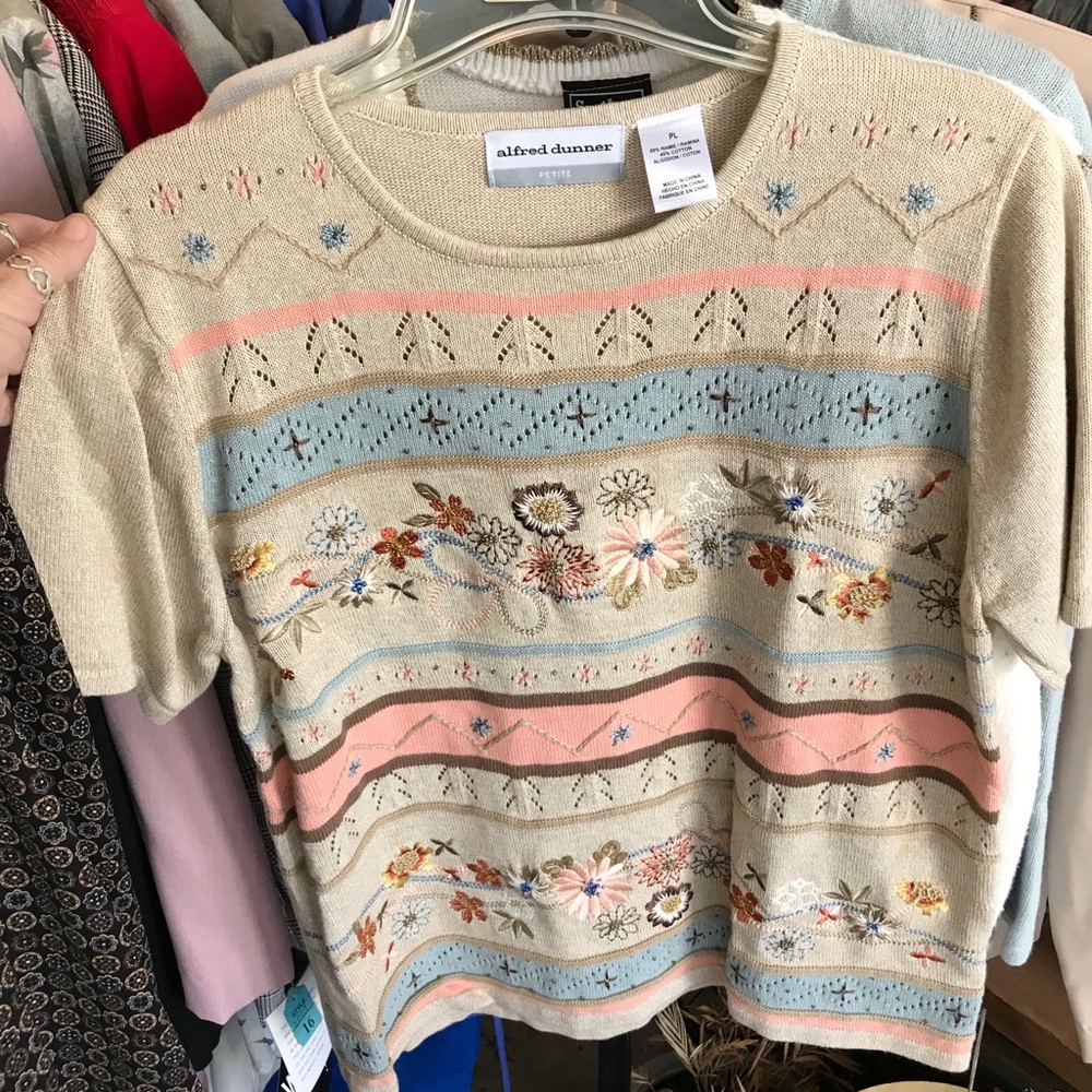 Knit blouse
